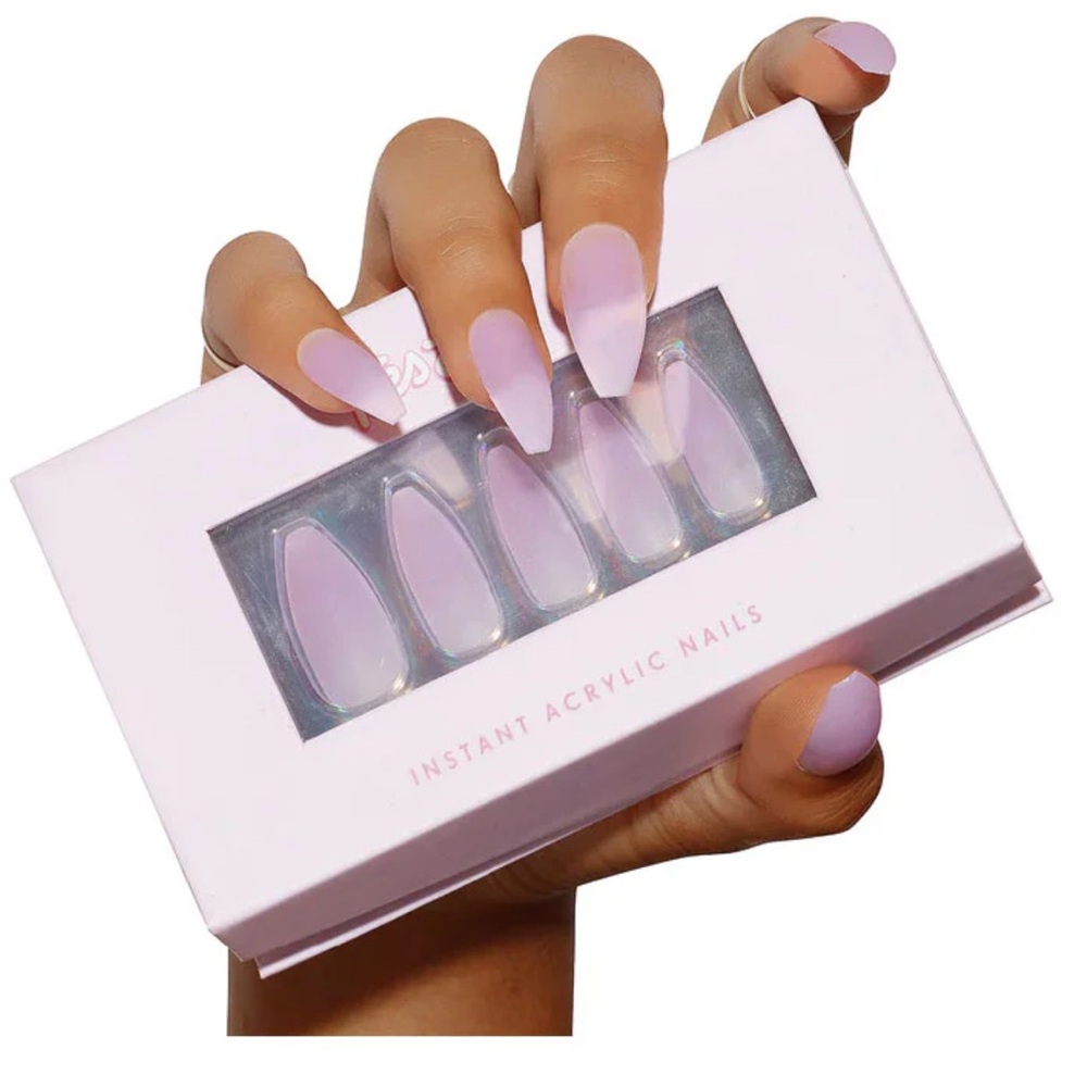 New. Tres She Long Ballerina Nails.